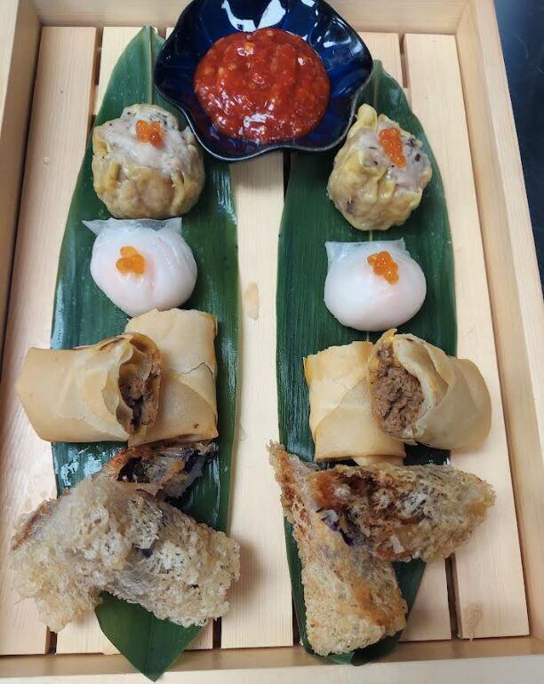 Dim Sum Sampler 8pcs